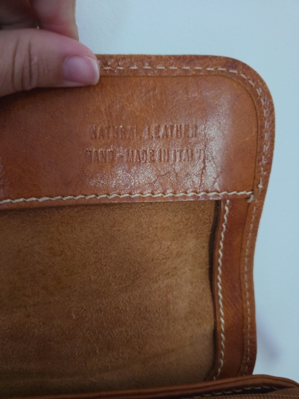Genuine Alessia Italian Leather Brown Saddle Messenger Bag - Picture 7 of 15